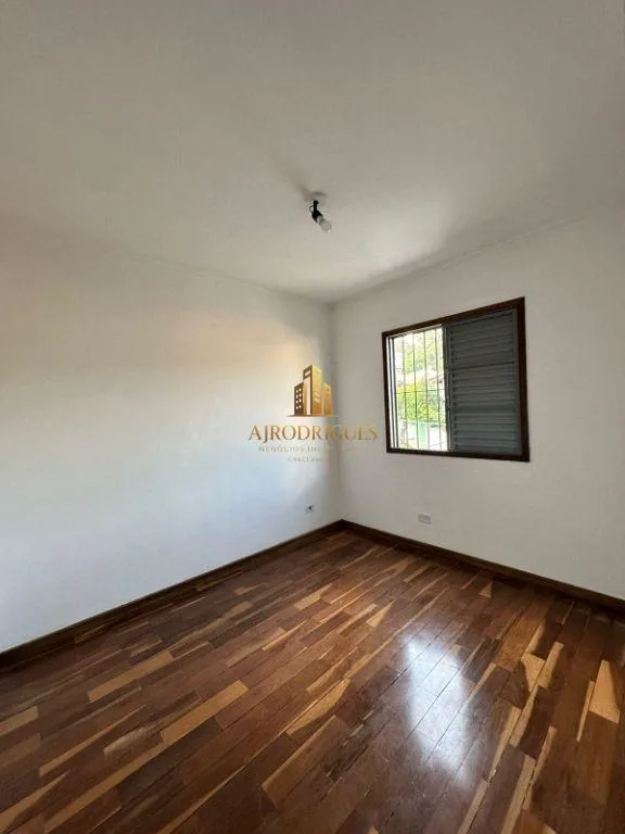 Apartamento para Venda em São Roque, Jardim das Flores, 3 dormitórios, 1 suíte, 1 banheiro, 1 vaga