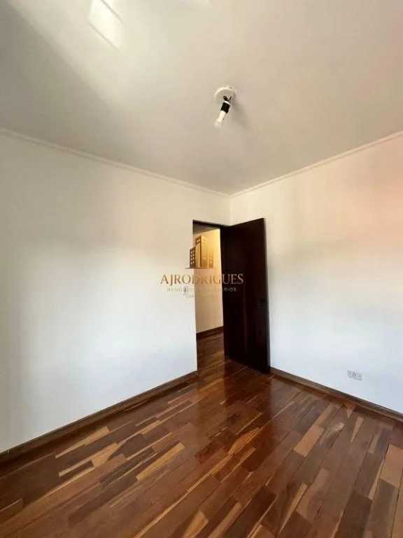 Apartamento para Venda em São Roque, Jardim das Flores, 3 dormitórios, 1 suíte, 1 banheiro, 1 vaga