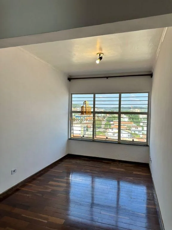Apartamento para Venda em São Roque, Jardim das Flores, 3 dormitórios, 1 suíte, 1 banheiro, 1 vaga