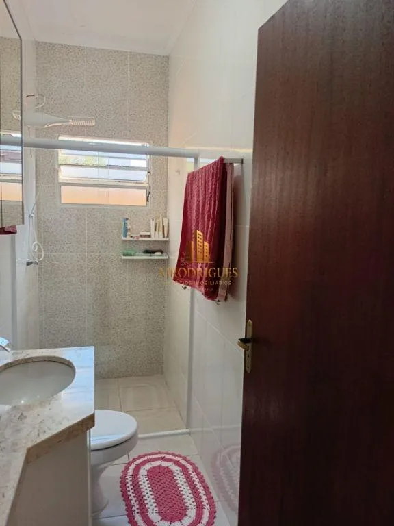 Casa para Venda em São Roque, Loteamento Jardim do Sol (Mailasqui), 3 dormitórios, 1 suíte, 2 banheiros, 3 vagas