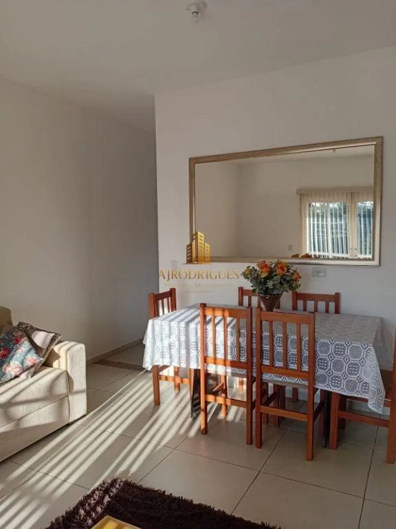 Casa para Venda em São Roque, Loteamento Jardim do Sol (Mailasqui), 3 dormitórios, 1 suíte, 2 banheiros, 3 vagas