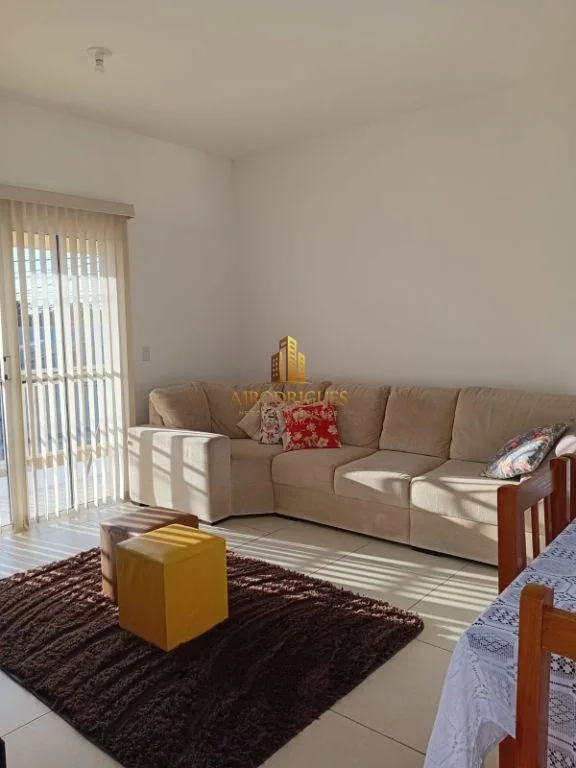 Casa para Venda em São Roque, Loteamento Jardim do Sol (Mailasqui), 3 dormitórios, 1 suíte, 2 banheiros, 3 vagas