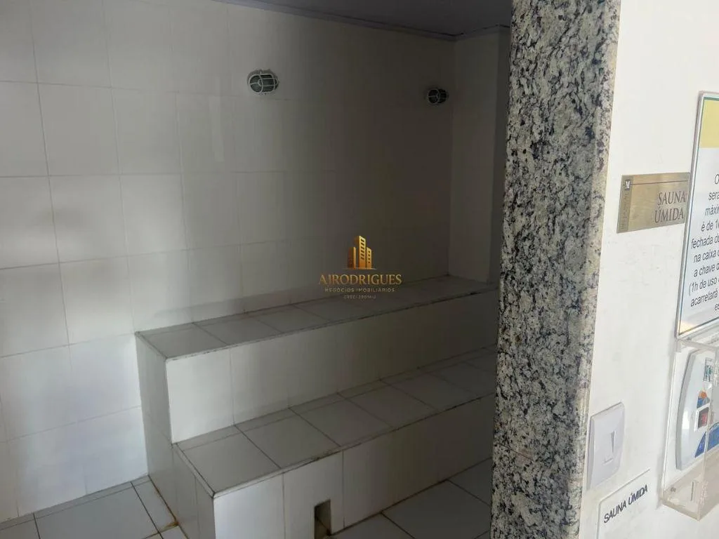 Apartamento para Locação em São Roque, Jardim Maria Trindade, 2 dormitórios, 1 banheiro, 1 vaga
