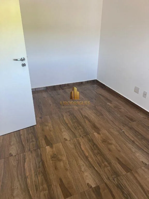 Apartamento para Locação em São Roque, Jardim Maria Trindade, 2 dormitórios, 1 banheiro, 1 vaga
