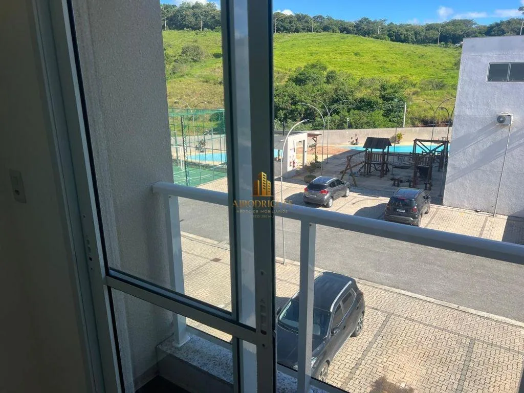 Apartamento para Locação em São Roque, Jardim Maria Trindade, 2 dormitórios, 1 banheiro, 1 vaga