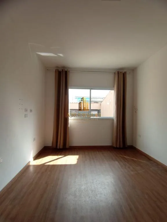 Casa para Venda em São Roque, Loteamento Jardim do Sol (Mailasqui), 2 dormitórios, 1 suíte, 2 banheiros, 2 vagas