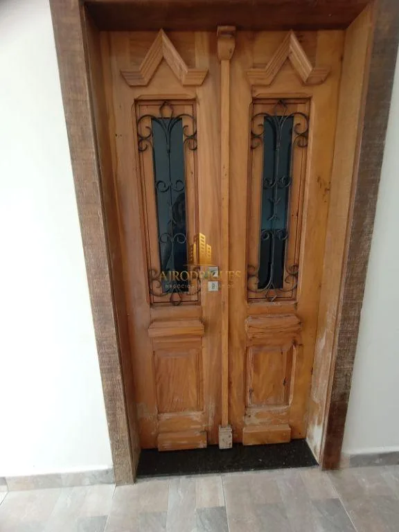 Casa para Venda em São Roque, Loteamento Jardim do Sol (Mailasqui), 2 dormitórios, 1 suíte, 2 banheiros, 2 vagas