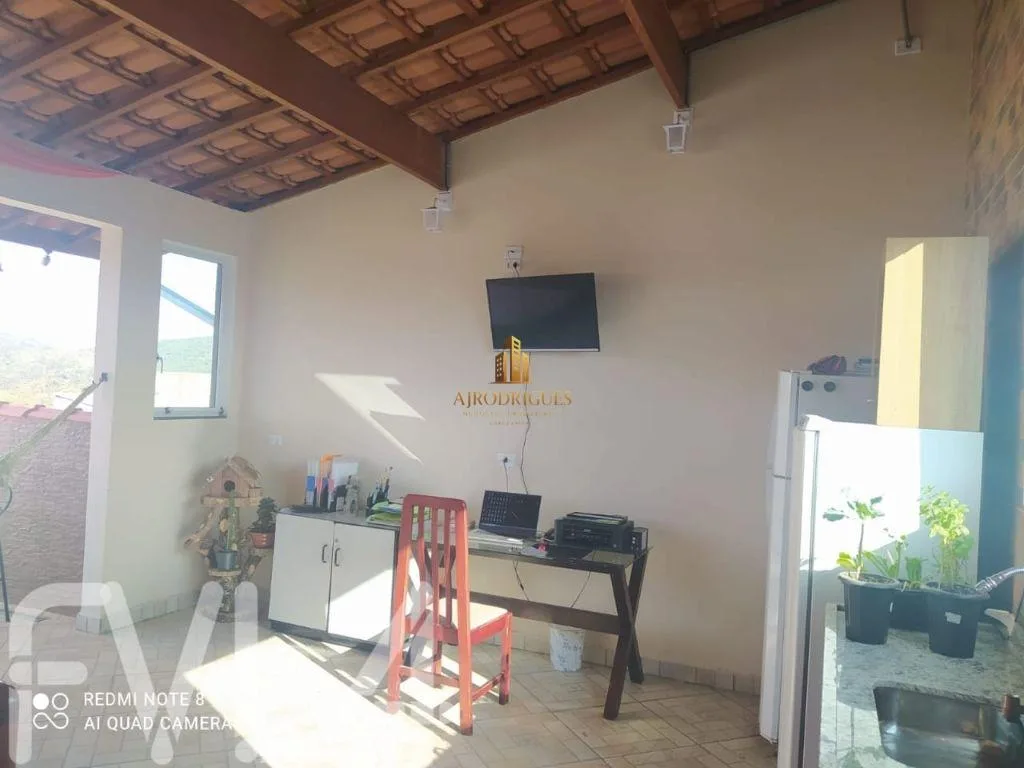 Casa para Venda em São Roque, Loteamento Jardim do Sol (Mailasqui), 2 dormitórios, 1 suíte, 2 banheiros, 2 vagas