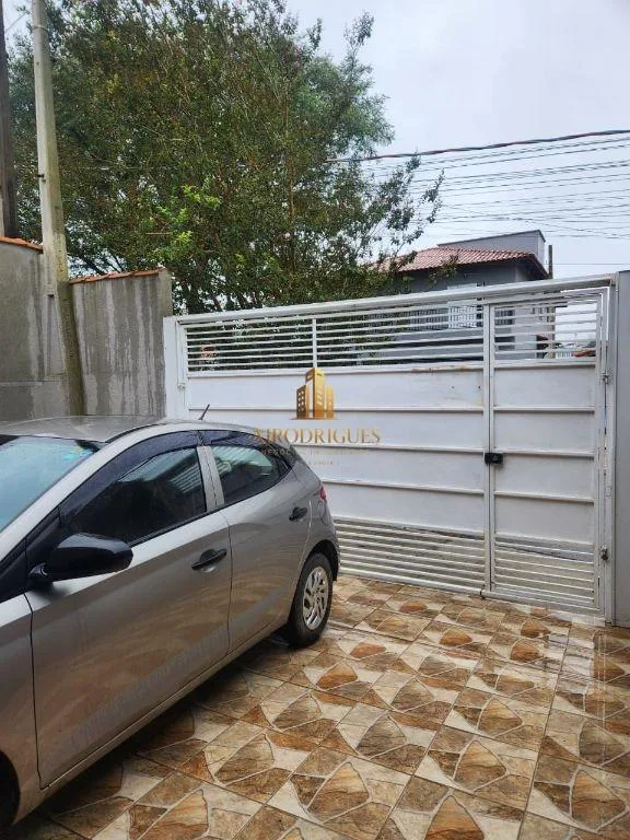 Casa para Venda em São Roque, Jardim Vinhas Do Sol (Mailasqui), 2 dormitórios, 1 suíte, 2 banheiros, 2 vagas