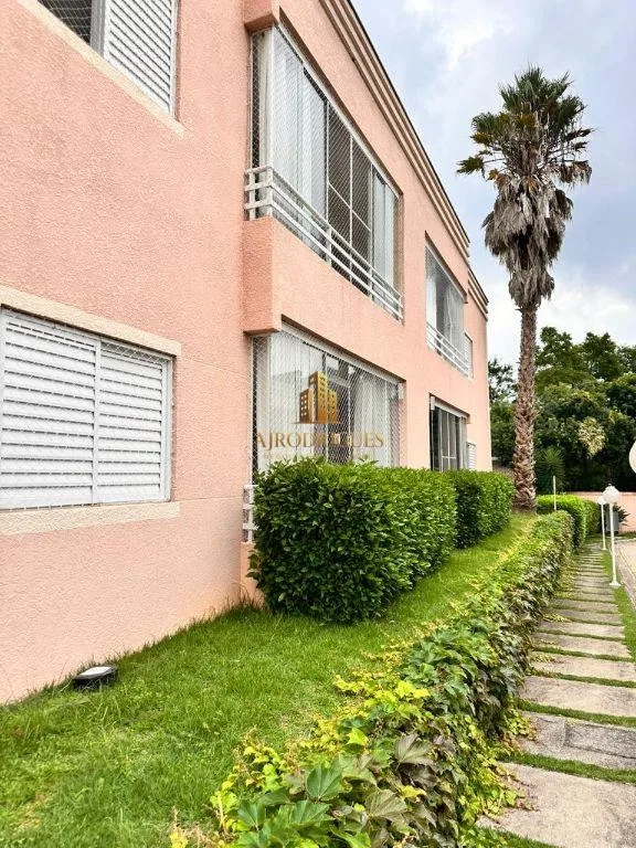 Apartamento para Venda em São Roque, Vila Santa Rosália, 3 dormitórios, 1 suíte, 2 banheiros, 2 vagas