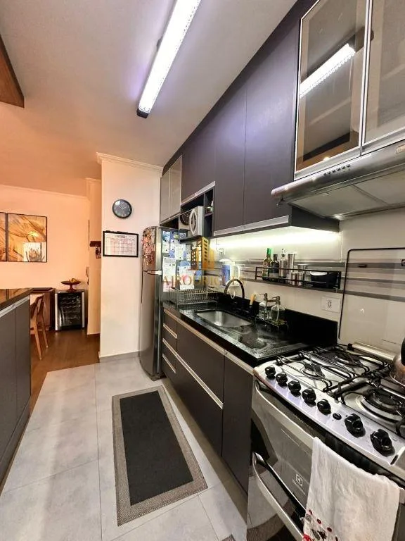 Apartamento para Venda em São Roque, Vila Santa Rosália, 3 dormitórios, 1 suíte, 2 banheiros, 2 vagas