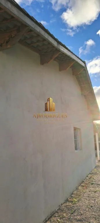 Casa para Venda em Mairinque, Cristal, 2 dormitórios, 1 suíte, 2 banheiros, 2 vagas
