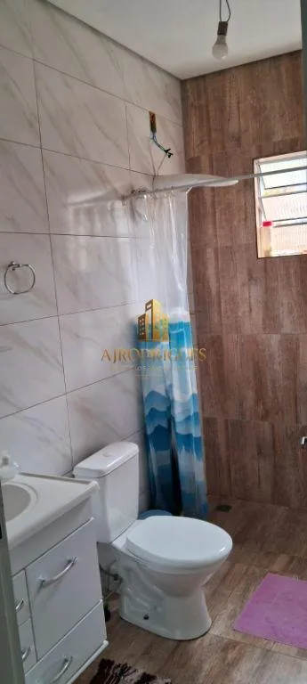 Casa para Venda em Mairinque, Cristal, 2 dormitórios, 1 suíte, 2 banheiros, 2 vagas