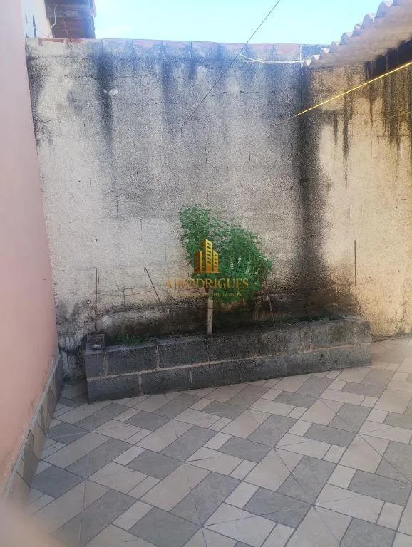 Casa para Venda em Mairinque, Reneville, 2 dormitórios, 1 banheiro