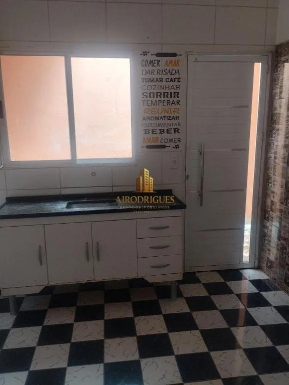 Casa para Venda em Mairinque, Reneville, 2 dormitórios, 1 banheiro