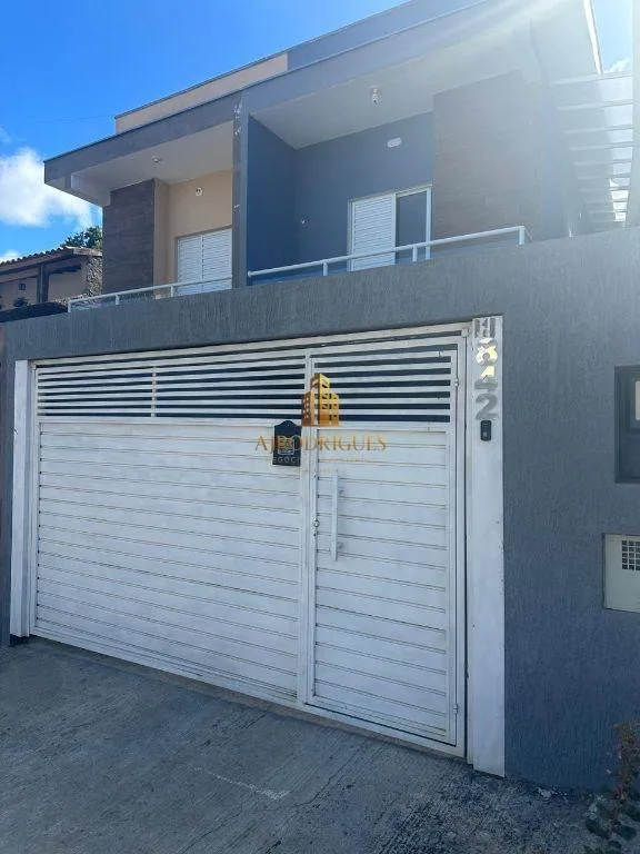 Casa para Venda em Mairinque, Renevile, 3 dormitórios, 1 banheiro, 2 vagas