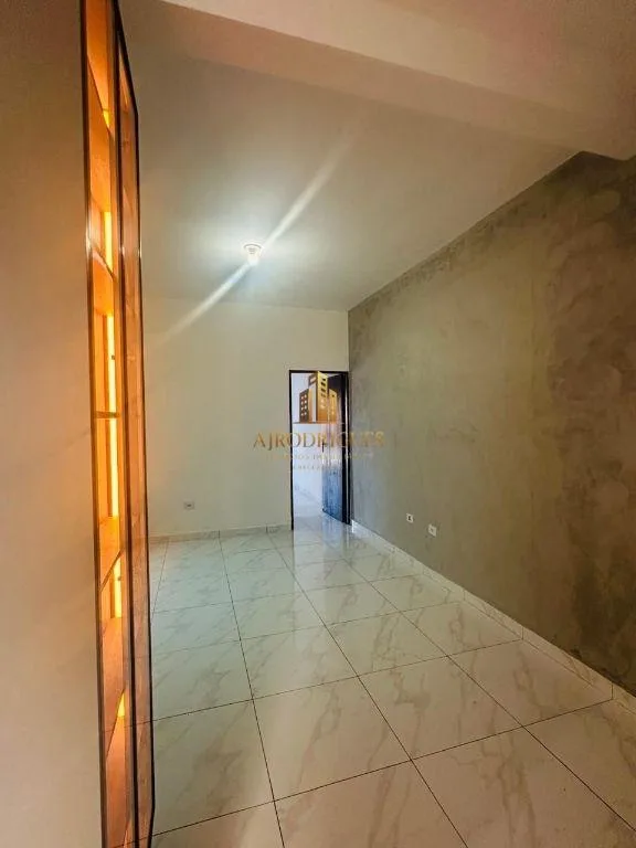 Casa para Venda em Mairinque, Renevile, 3 dormitórios, 1 banheiro, 2 vagas