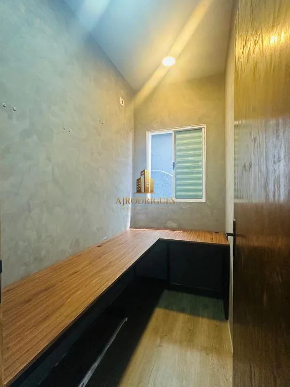 Casa para Venda em Mairinque, Renevile, 3 dormitórios, 1 banheiro, 2 vagas