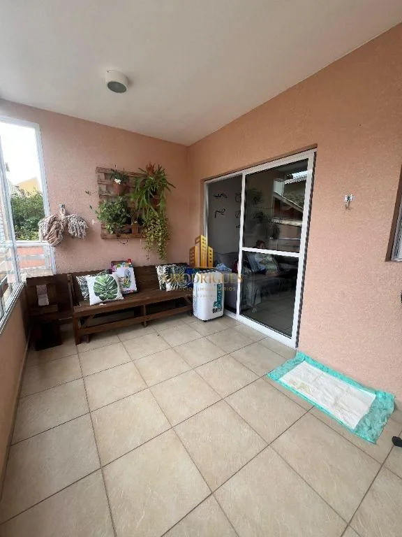 Apartamento para Venda em São Roque, Vila Santa Rosália, 2 dormitórios, 1 suíte, 2 banheiros, 2 vagas