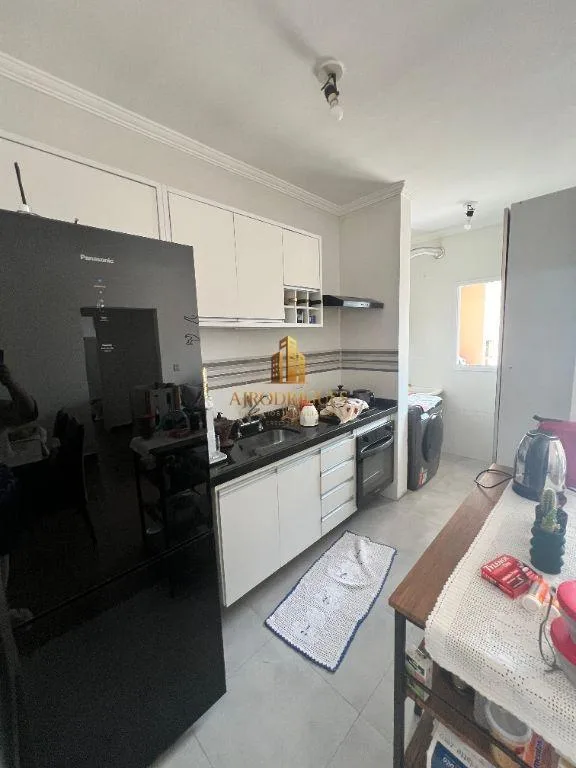 Apartamento para Venda em São Roque, Vila Santa Rosália, 2 dormitórios, 1 suíte, 2 banheiros, 2 vagas