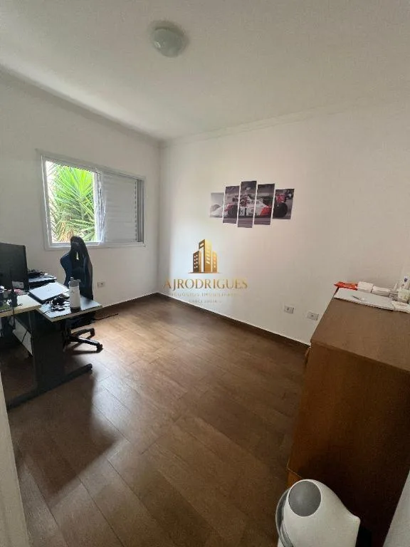 Apartamento para Venda em São Roque, Vila Santa Rosália, 2 dormitórios, 1 suíte, 2 banheiros, 2 vagas