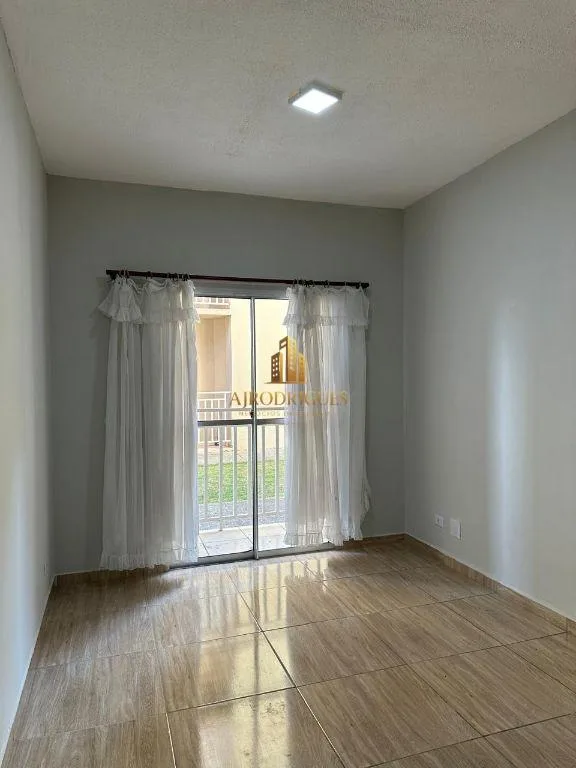 Apartamento para Venda em Mairinque, Recanto dos Eucalipto, 2 dormitórios, 1 banheiro, 1 vaga