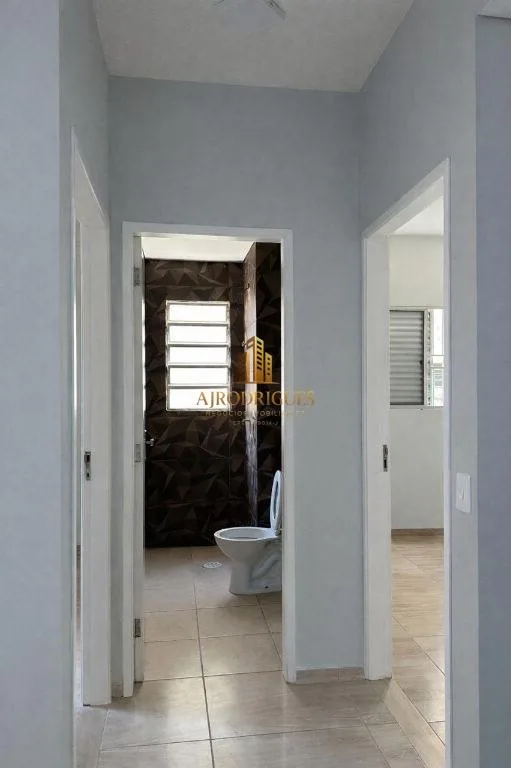 Apartamento para Venda em Mairinque, Recanto dos Eucalipto, 2 dormitórios, 1 banheiro, 1 vaga