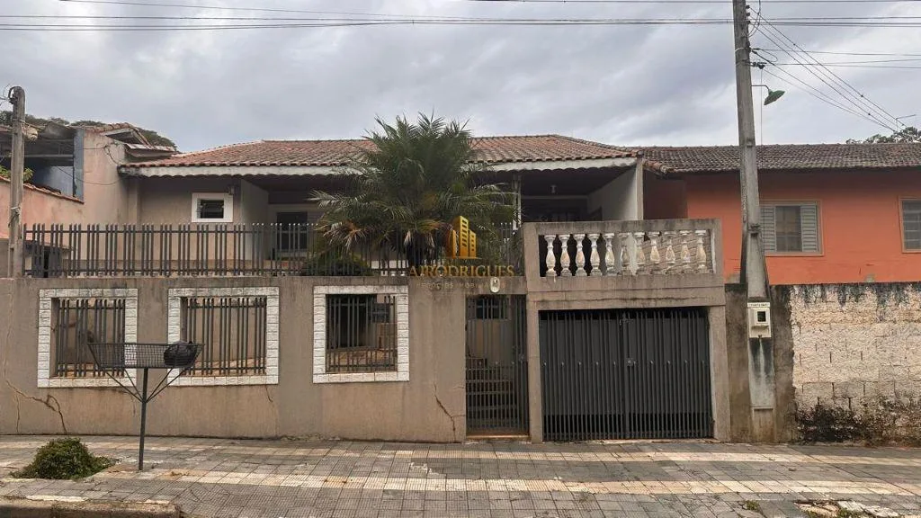 Casa para Venda em Mairinque, Jardim Cruzeiro, 3 dormitórios, 1 suíte, 1 banheiro, 1 vaga