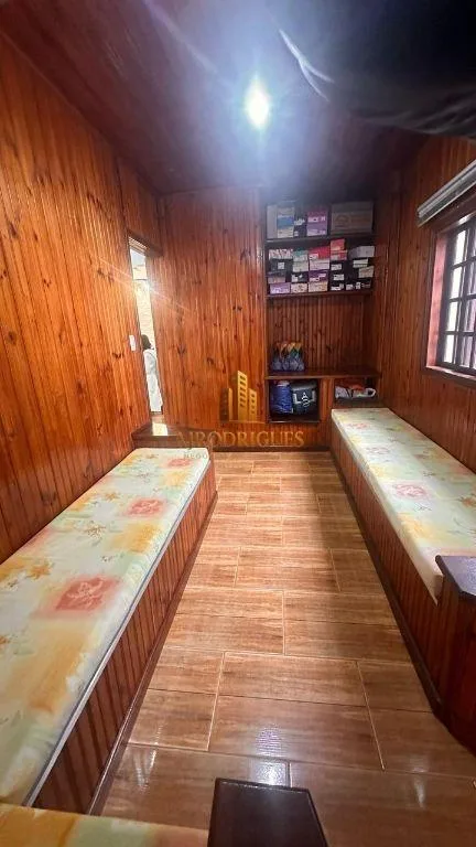 Casa para Venda em Mairinque, Jardim Cruzeiro, 3 dormitórios, 1 suíte, 1 banheiro, 1 vaga