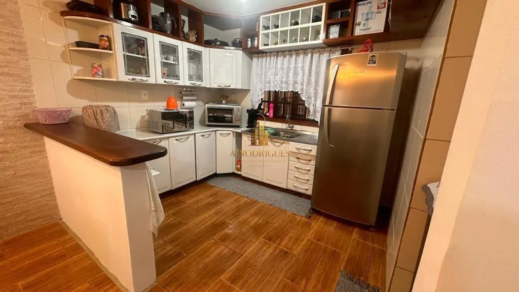 Casa para Venda em Mairinque, Jardim Cruzeiro, 3 dormitórios, 1 suíte, 1 banheiro, 1 vaga