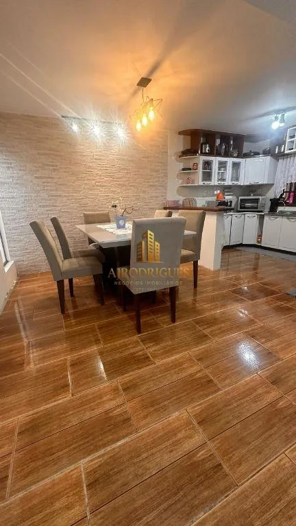 Casa para Venda em Mairinque, Jardim Cruzeiro, 3 dormitórios, 1 suíte, 1 banheiro, 1 vaga