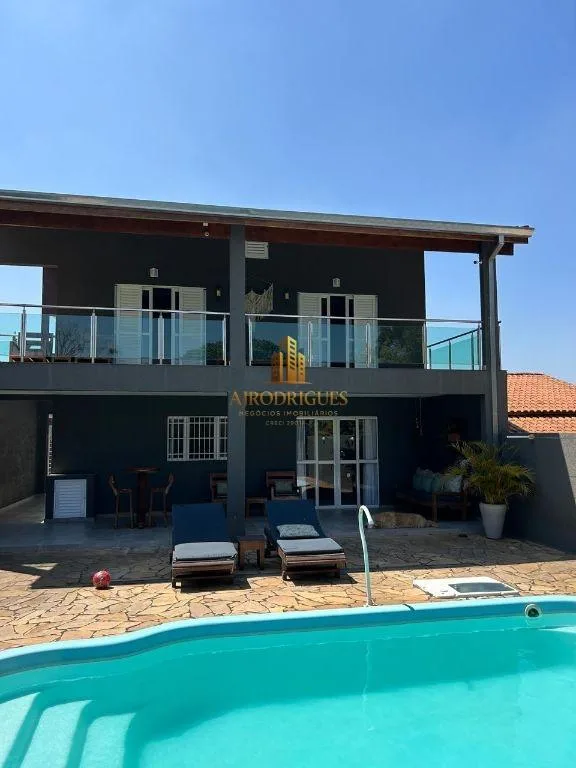 Casa para Venda em São Roque, Vila Vilma (Mailasqui), 3 dormitórios, 1 suíte, 3 banheiros, 3 vagas