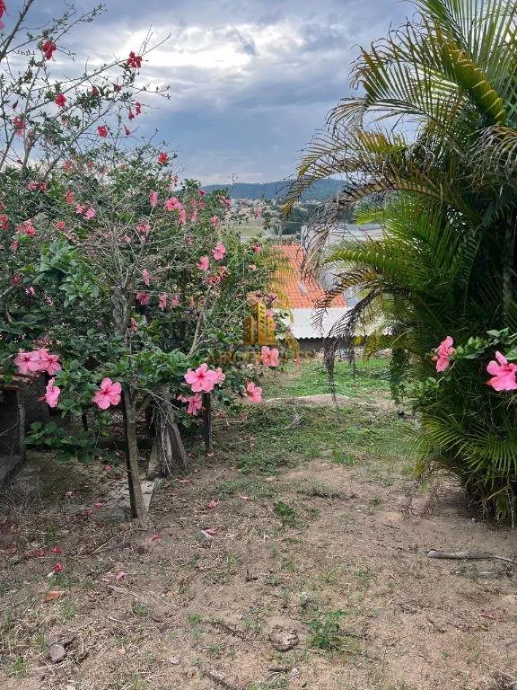Sobrado para Venda em São Roque, Jardim Villaça, 3 dormitórios, 3 suítes, 3 banheiros, 3 vagas