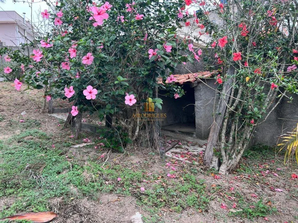 Sobrado para Venda em São Roque, Jardim Villaça, 3 dormitórios, 3 suítes, 3 banheiros, 3 vagas