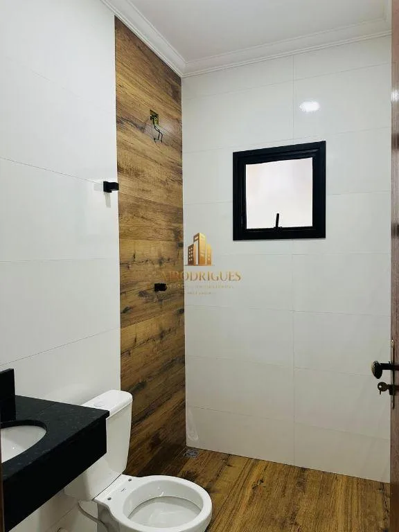 Casa para Venda em Mairinque, Reneville, 2 dormitórios, 1 suíte, 2 banheiros, 2 vagas