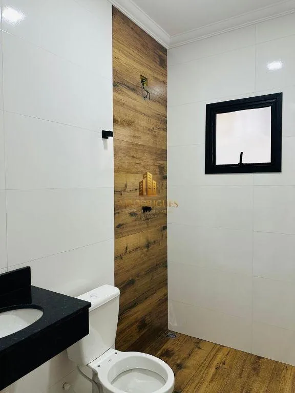Casa para Venda em Mairinque, Reneville, 2 dormitórios, 1 suíte, 2 banheiros, 2 vagas