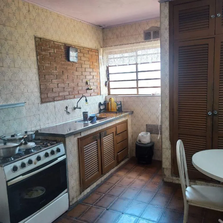 Casa para Venda em São Roque, Vila Irene, 2 dormitórios, 1 banheiro, 2 vagas