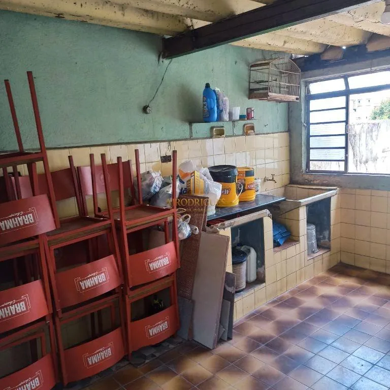 Casa para Venda em São Roque, Vila Irene, 2 dormitórios, 1 banheiro, 2 vagas