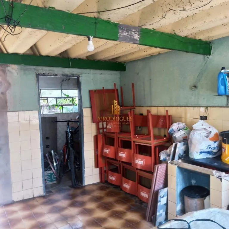 Casa para Venda em São Roque, Vila Irene, 2 dormitórios, 1 banheiro, 2 vagas