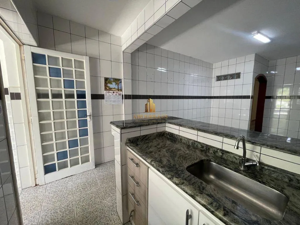 Casa para Venda em Alumínio, Não Informado, 3 dormitórios, 1 suíte, 2 banheiros, 8 vagas