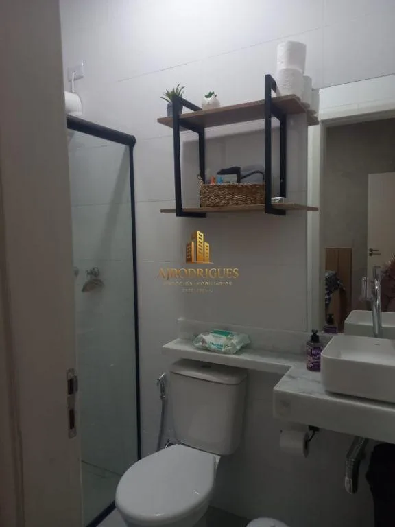 Condomínio Fechado para Venda em São Roque, Jardim Villaça, 2 dormitórios, 2 suítes, 3 banheiros, 2 vagas