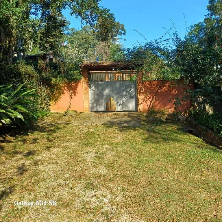 Casa para Venda em São Roque, Alto Da Serra (Mailasqui), 3 dormitórios, 1 suíte, 4 banheiros