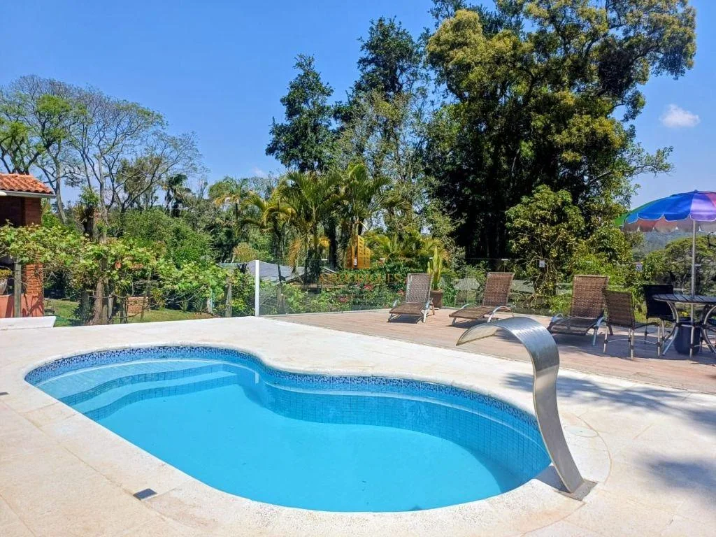 Casa para Venda em São Roque, Alto Da Serra (Mailasqui), 3 dormitórios, 1 suíte, 4 banheiros