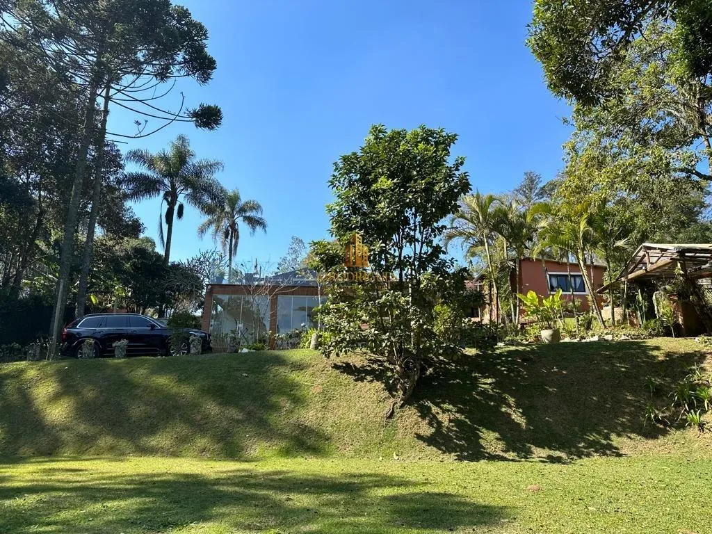 Casa para Venda em São Roque, Alto Da Serra (Mailasqui), 3 dormitórios, 1 suíte, 4 banheiros