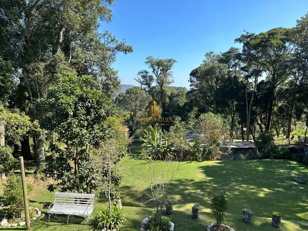 Casa para Venda em São Roque, Alto Da Serra (Mailasqui), 3 dormitórios, 1 suíte, 4 banheiros