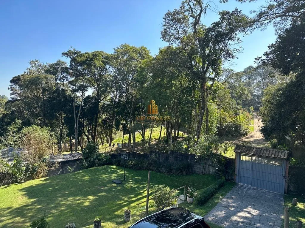 Casa para Venda em São Roque, Alto Da Serra (Mailasqui), 3 dormitórios, 1 suíte, 4 banheiros