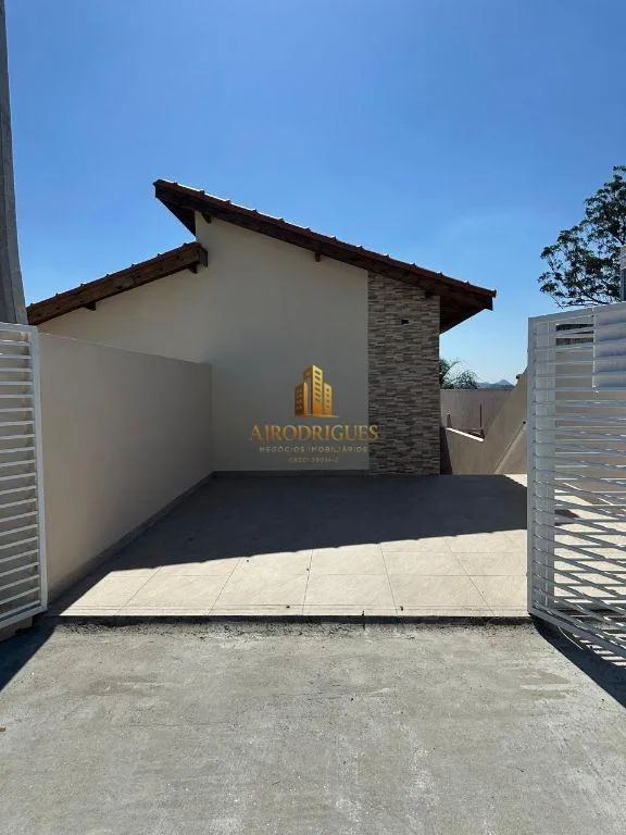 Casa para Venda em Mairinque, São José, 2 dormitórios, 1 suíte, 2 banheiros, 2 vagas
