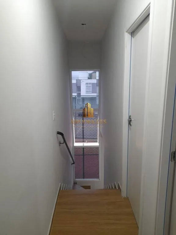 Condomínio Fechado para Venda em Mairinque, Granada, 2 dormitórios, 1 banheiro, 1 vaga
