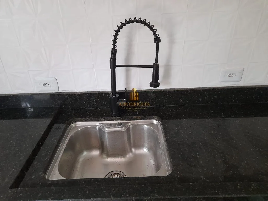 Condomínio Fechado para Venda em Mairinque, Granada, 2 dormitórios, 1 banheiro, 1 vaga