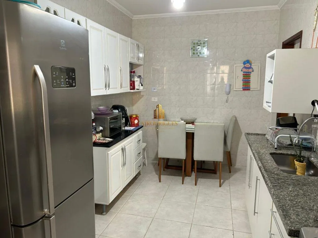 Apartamento para Locação em São Roque, Jardim Flórida, 3 dormitórios, 1 suíte, 2 banheiros, 2 vagas
